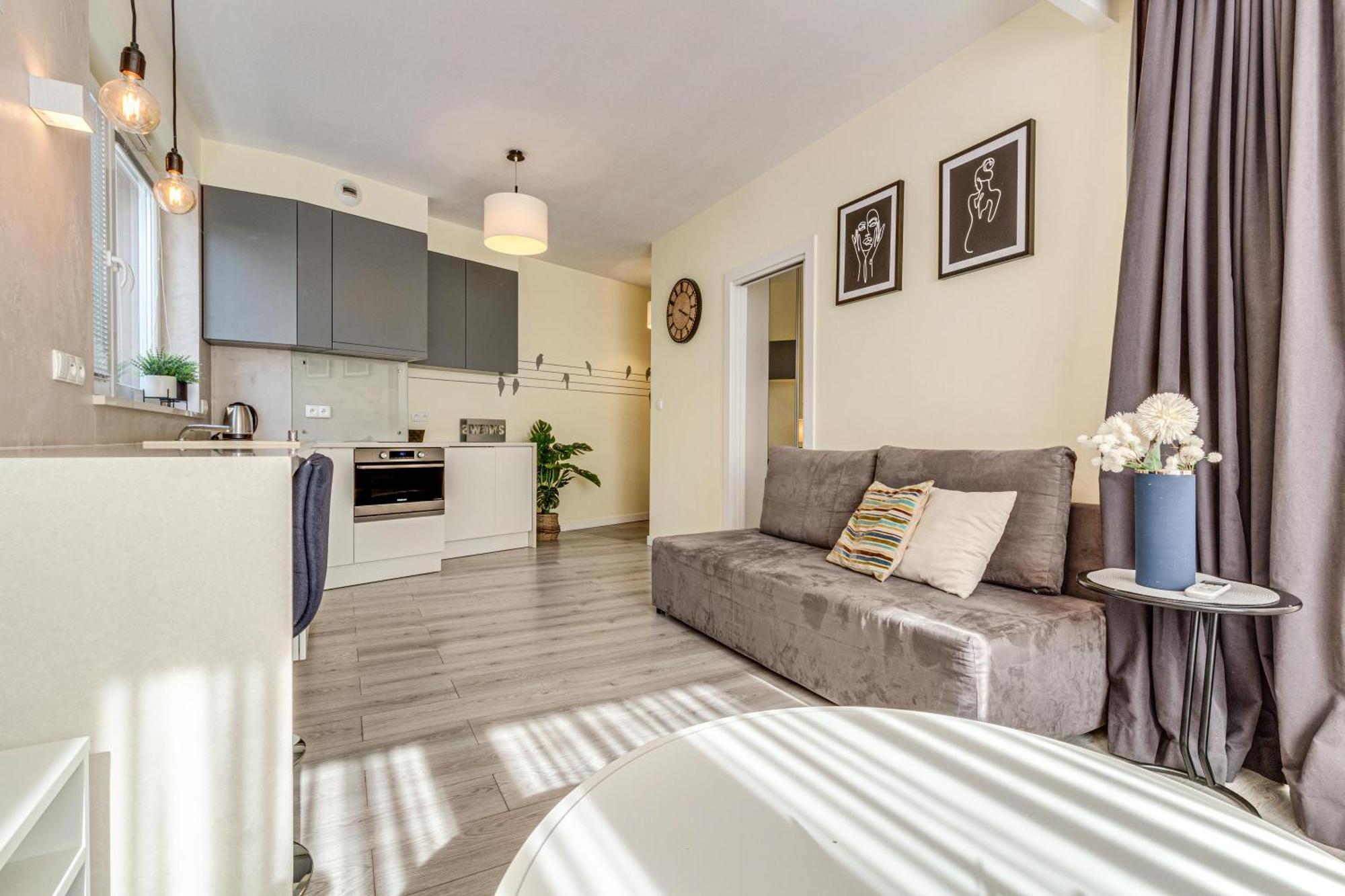 ורוצלב Rentplanet - Apartament Wszystkich Swietych מראה חיצוני תמונה